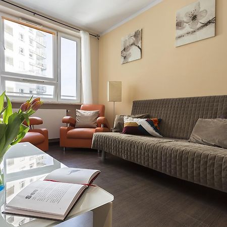 P&O Serviced Apartments Gdanski Station Варшава Екстериор снимка