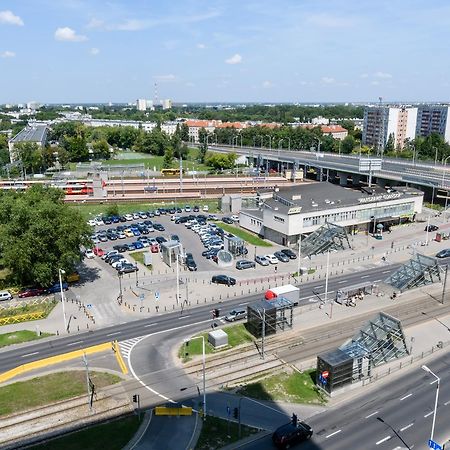 P&O Serviced Apartments Gdanski Station Варшава Екстериор снимка