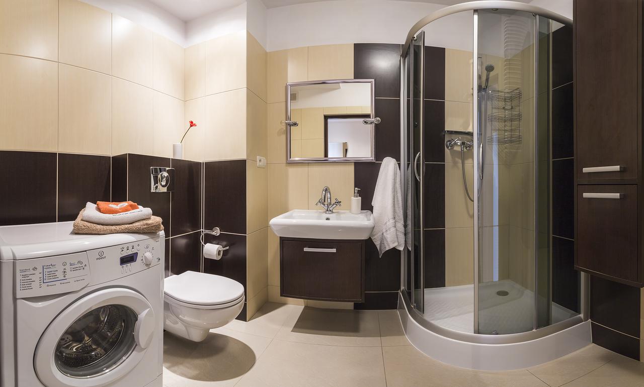 P&O Serviced Apartments Gdanski Station Варшава Екстериор снимка
